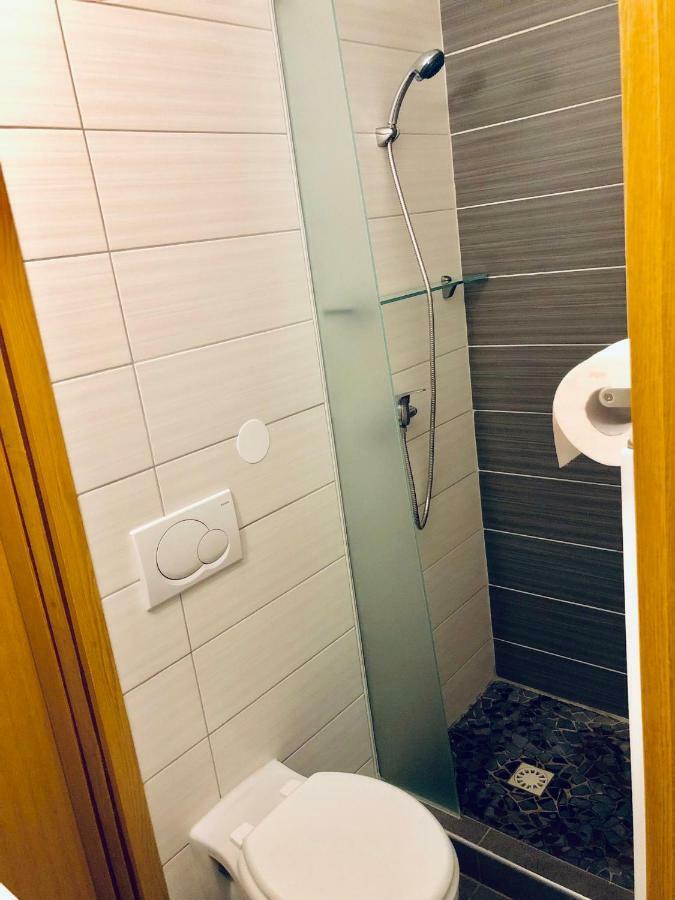 Aladin Hostel Ljubljana Kültér fotó